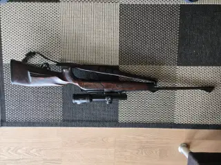 Blaser R93 attache med flutet pibe kal. 30.06