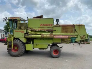 Claas Dominator 105 (Sælges i dele/For parts)