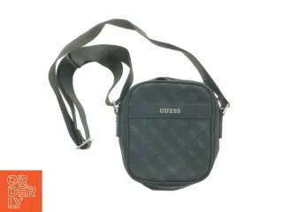 Takse fra Guess (str. 19 x 20 x 5 cm)