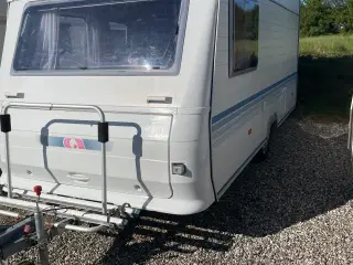Udlejes/sælges Adria 430/fortelt