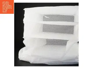 Hvidt tekstil opbevaringssystem til ophængning fra IKEA (str. 35 x 45 x 125 cm)