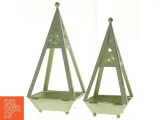 Metal lanterner (str. 41 x 19 x 19 cm og 35 x 16 x 16 cm)