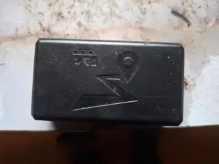 Q8 4G GPS Tracker 