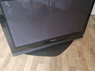 Panasonic tv sælges 