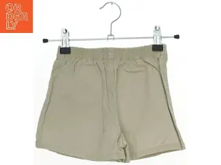 Beige shorts fra Ralph Lauren (str. 92)