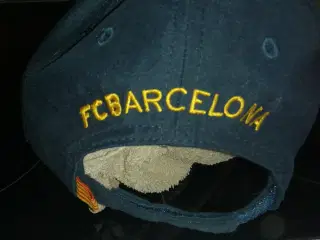 FC BARCELONA CAP OG MADKASSE, OFFICIAL MERCHENDISE