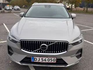 Volvo XC60 T8 Recharge plugin hybrid.455 HK