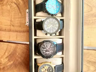 Urboks med div ure sælges helst samlet