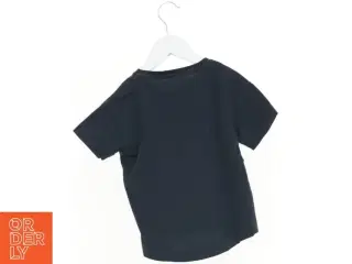 T-Shirt fra Name It (str. 116 cm)