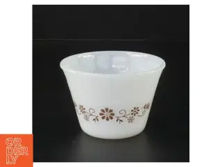 Vintage Opalglas Sæt med fire små skåle fra Dynaware (str. H. 6 cm. ø. 8,5 cm)