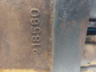 Hydrema 806 Svingarm defekt 219371