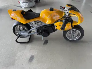 Pit bike