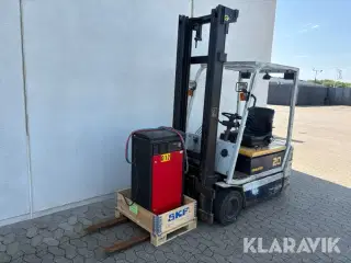 Truck Komatsu F620M-2E