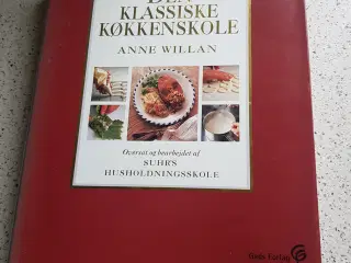 BOG: Den klassiske Køkkenskole af Anne Willan