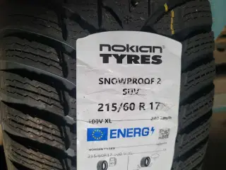 215 60 R 17