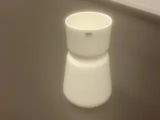 Lille  glasvase fra KÄHLER