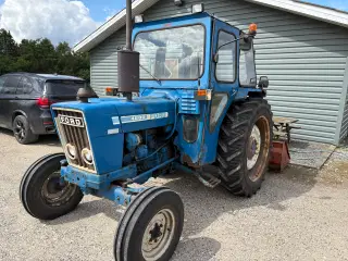 Ford 4600