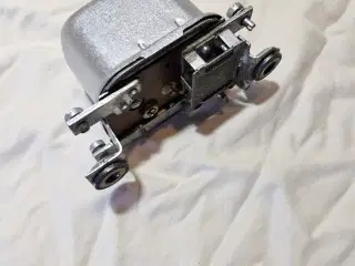 Laderelæ 14volt 11amp Til dynastarter 