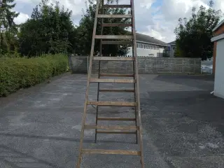 Wienerstige 12x2 trin,   forskellige mål i billede