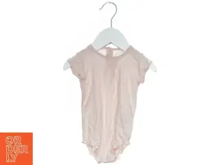 Lyserød bodystocking til baby fra Noa Noa (str. 62)
