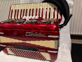 TOMBOLINI Piano harmonika med perlemorstangenter