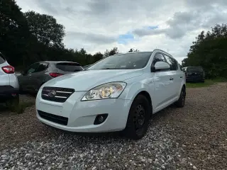 Kia Ceed 1,6 CRDi Exclusive SW