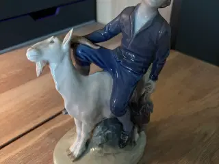 Royal Copenhagen figur nr. 1228, Klodshans 