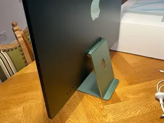 Apple iMac 24”