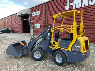 Eurotrac W11 med lang arm, skovl og gafler