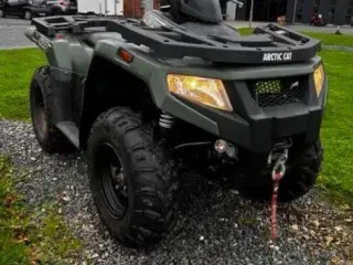 Arctic cat 400 cc  4x4  