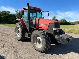 Case IH MX 135
