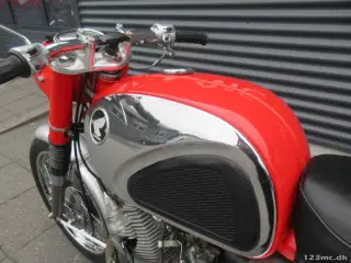 Honda CB 72 MC-SYD BYTTER GERNE