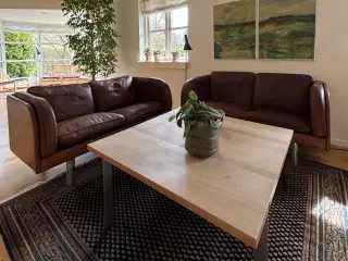 Sofabord - AK 940 i sæbebehandlet eg med stålben