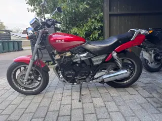 Yamaha YX600 Radian