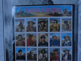 USA Stamp Yearbook :