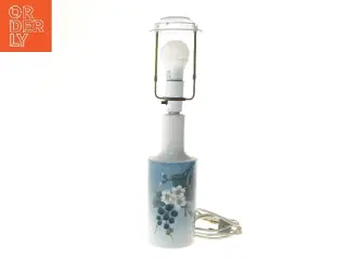 Bordlampe med blomstermotiv fra Royal Copenhagen (str. 46 cm)