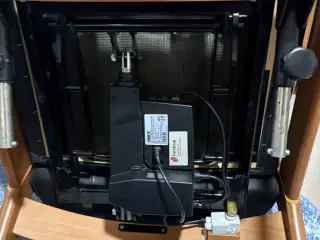 Farstrup lænestol i læder 