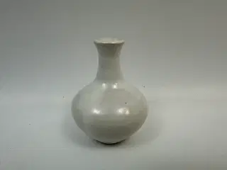 Retro miniature vase