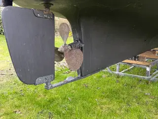 Motorbåd 24 fod nidelv