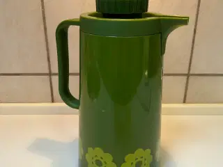 Grøn termokande med blomster 