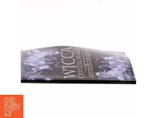 Wicca Crystal Magic af Lisa Chamberlain (Bog)