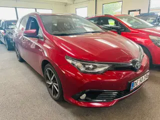 Toyota Auris 1,8 Hybrid H4 Touring Sports CVT