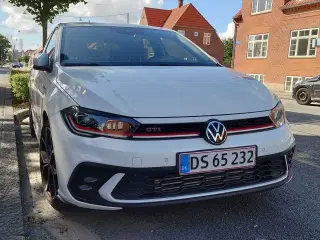 VW POLO GTI MED FÅ KØRTE KM.