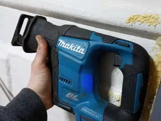 Makita DJR188 bajonetsav 
