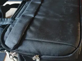 Computer taske 
