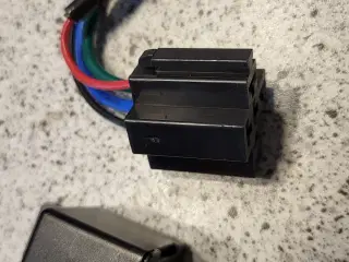 GPS Tracker til bil eller båd