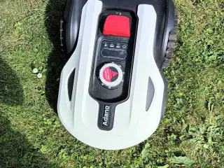 Robot plæneklipper 