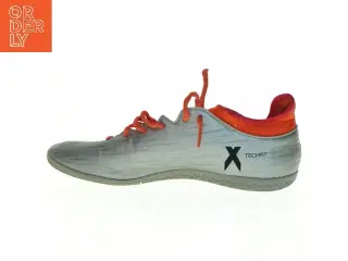 Brugte trænings sko fra Adidas (str. 42 2/3)