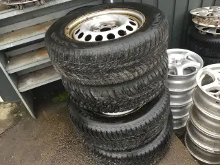 Mercedes Vito dæk + fælge 2 år gamle