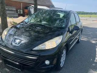 Peugeot 207 1,6 hdi